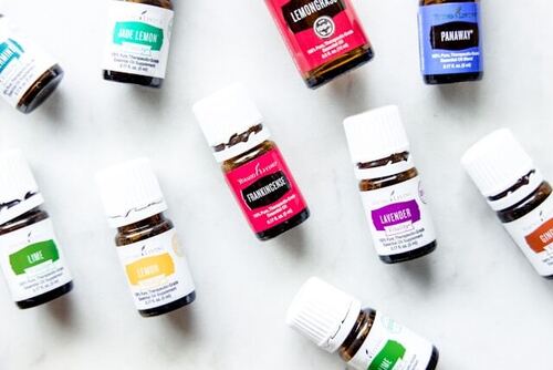 Top 6 Essential Oils for Stress Relief and Mental Clarity